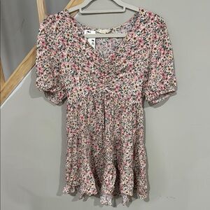 Altar'd State Pink and White Puff Sleeve Ruffled dress